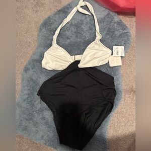 BNWT XL Kate spade twist front black and white monokini